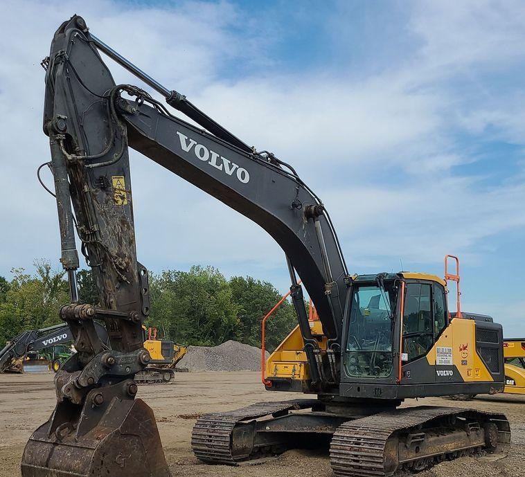 2017 Volvo EC250EL